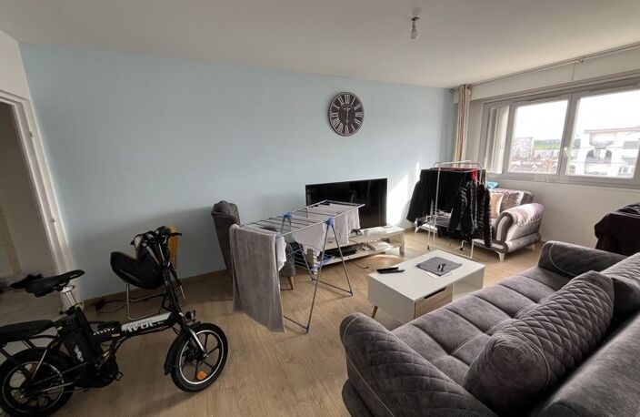 Appartement de 5 pièces principales — photo 2