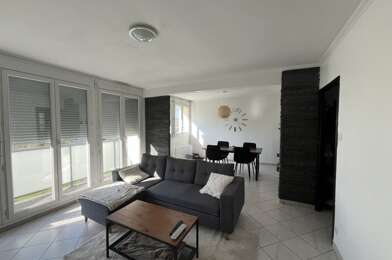 Appartement 4 pièces 176714 €