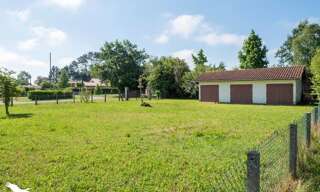 Terrain  776 m² à vendre à Saint-Yaguen (40400)