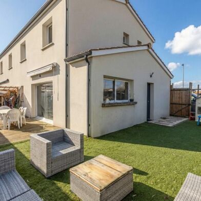 Maison 4 pièces 348480 €