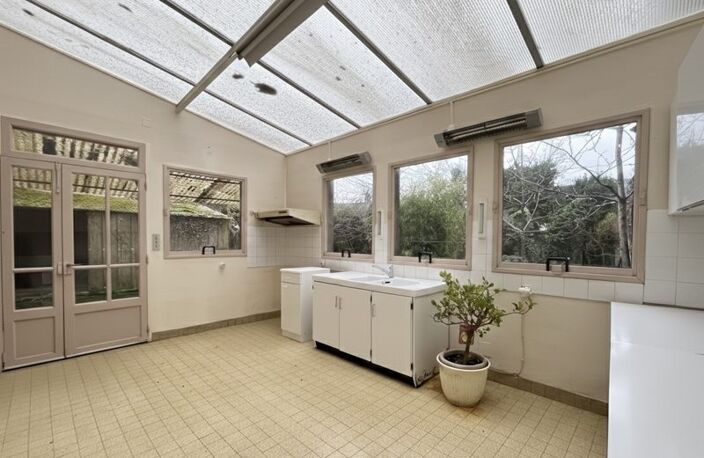 Maison de ville de 7 pièces principales — photo 2