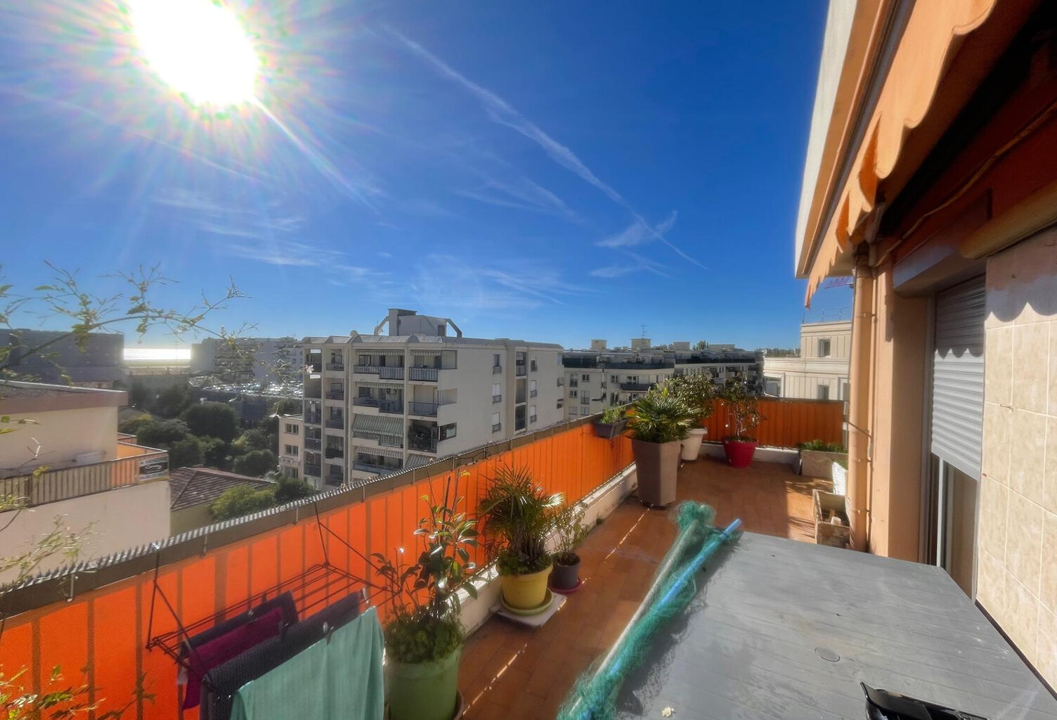 Nice ouest  proche mer  dernier etage 4 p,  ,  terrasse 60 m2 — photo 1