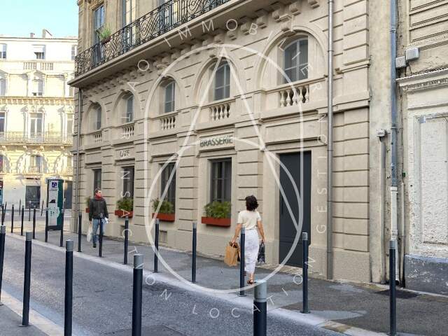 Local commercial — photo du bien