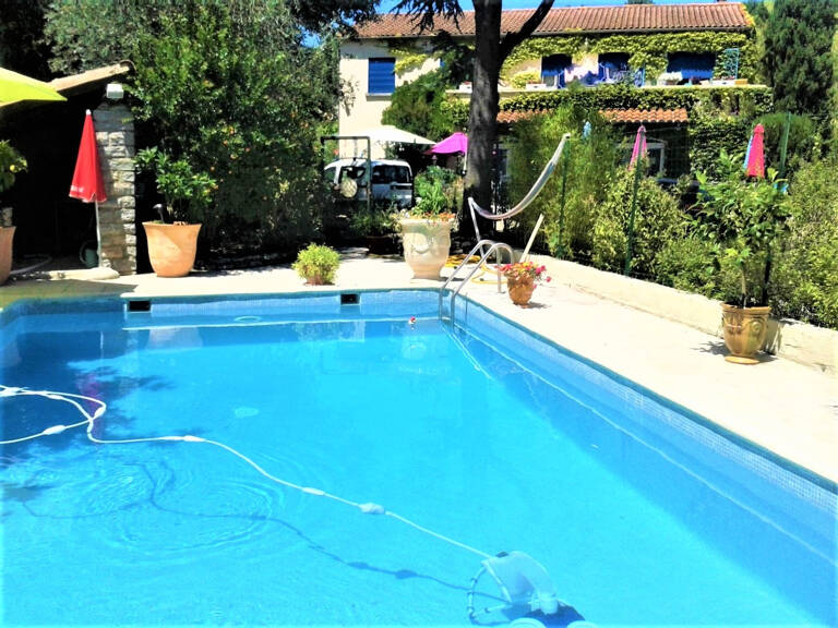 A VENDRE APPARTEMENT AVEC COMMERCE À Durfort-Et-Saint-Martin-De-Sossenac — photo 1