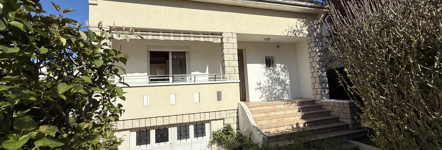 Maison 5 Pièces 88 m² à vendre à Pont-Sainte-Marie (10150)