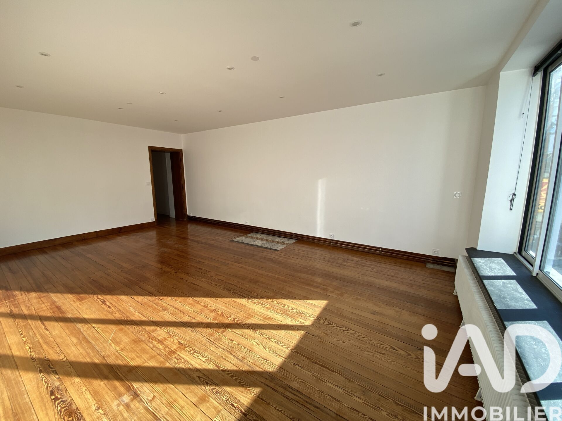 Vente Immeuble 204 m² - Photo 3