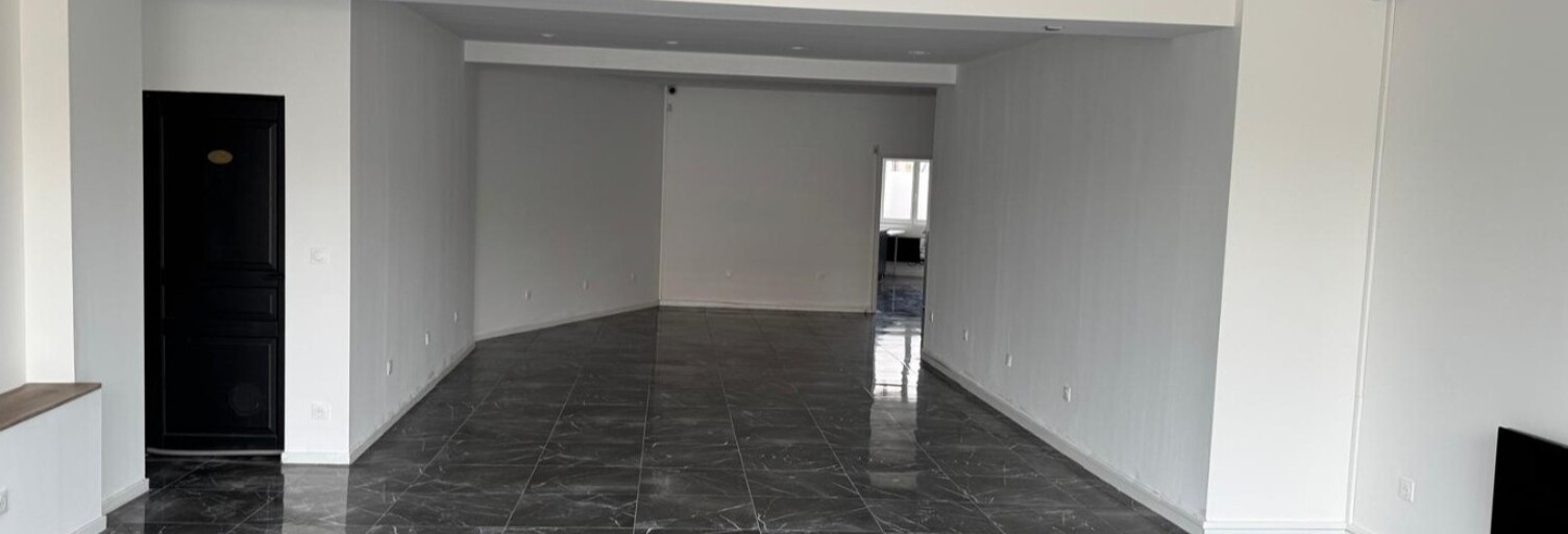 Immeuble  250 m² à vendre à Bruay-la-Buissière (62700)