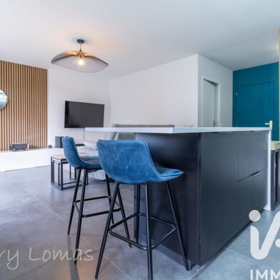 Appartement 4 pièces 330000 €