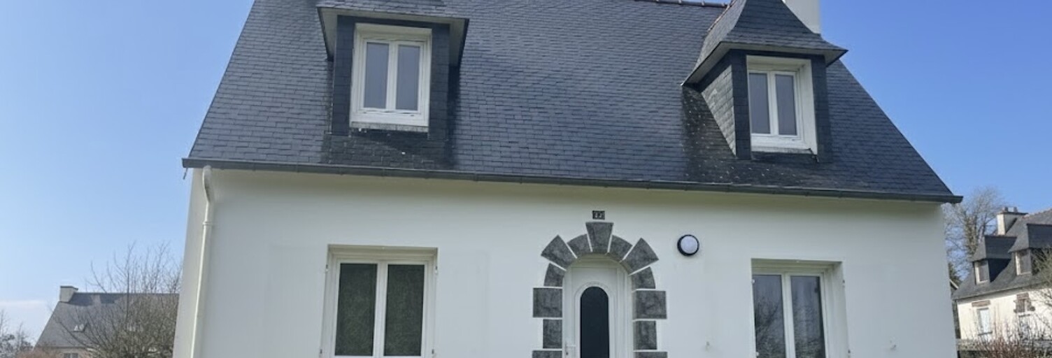 Maison 7 Pièces 80 m² à vendre à Kergloff (29270)