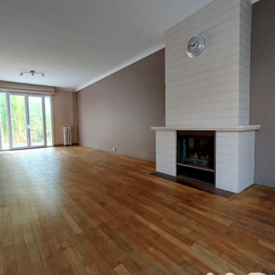 Maison 8 pièces 499000 €