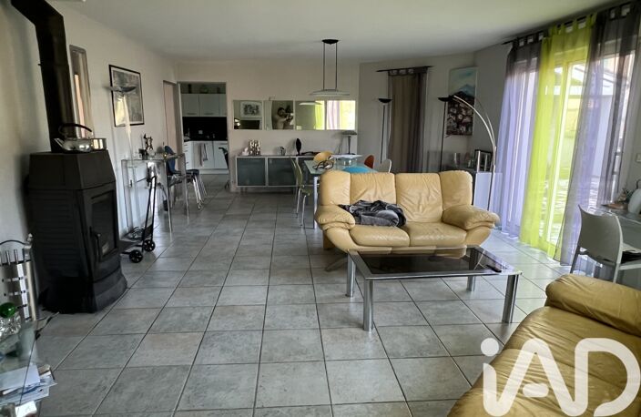 Vente Maison/villa 5 pièces — photo 3