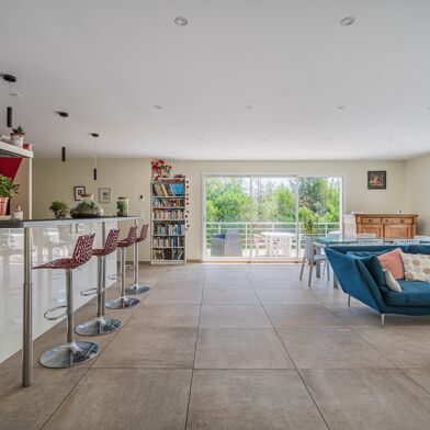 Maison 8 pièces 689000 €