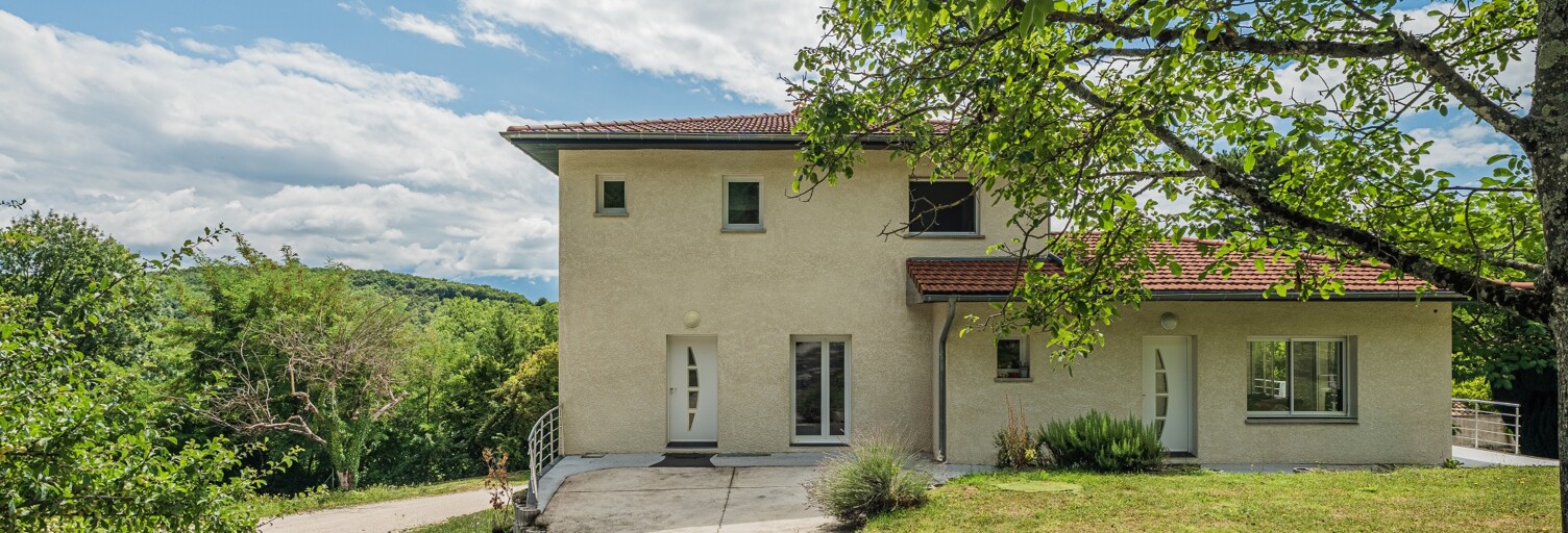 Maison 8 Pièces 195 m² à vendre à Claix (38640)