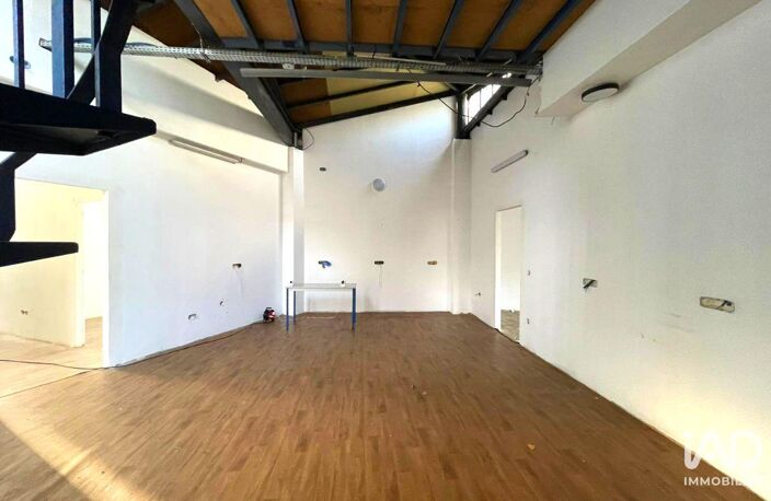 Vente Local d'activités 139 m&sup2; — photo 3