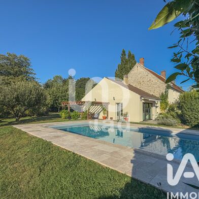 Maison 9 pièces 599000 €