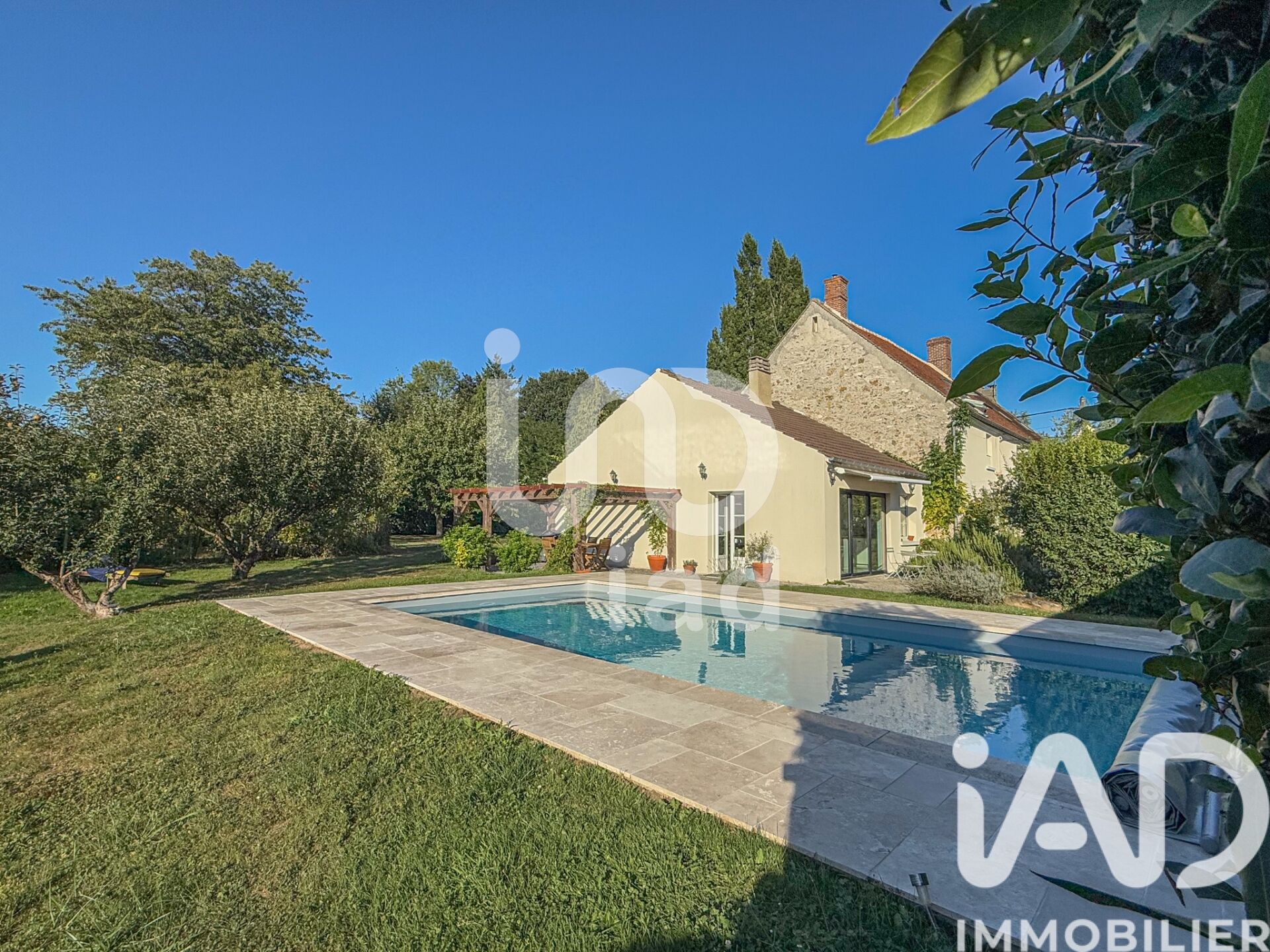Vente Maison/villa 9 pièces - Photo 2