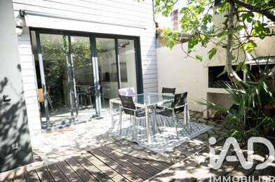 Maison 7 pièces 2325 €