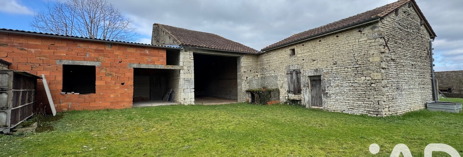 Maison 5 Pièces 35 m² à vendre à Anais (16560)