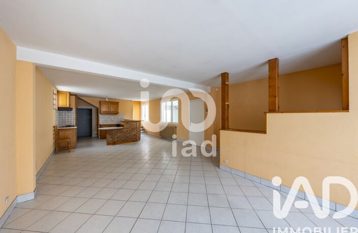 Vente Maison de ville 7 pièces — photo 2