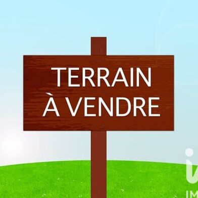 Terrain  249600 €