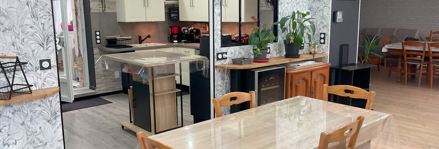 Maison 6 Pièces 162 m² à vendre à Le Gué-d'Alleré (17540)