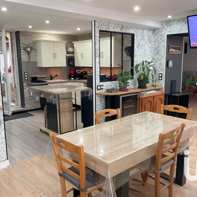 Maison 6 pièces 249000 €