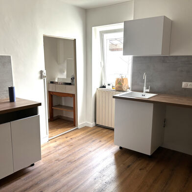 Maison 5 pièces 920 €