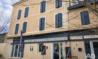 Commerce  400 m² à vendre à Saint-Aigulin (17360)