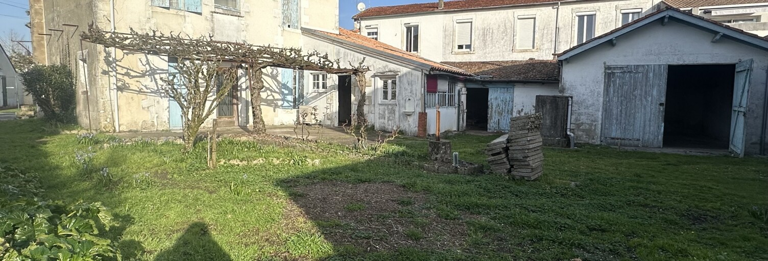 Maison 8 Pièces 164 m² à vendre à Étaules (17750)
