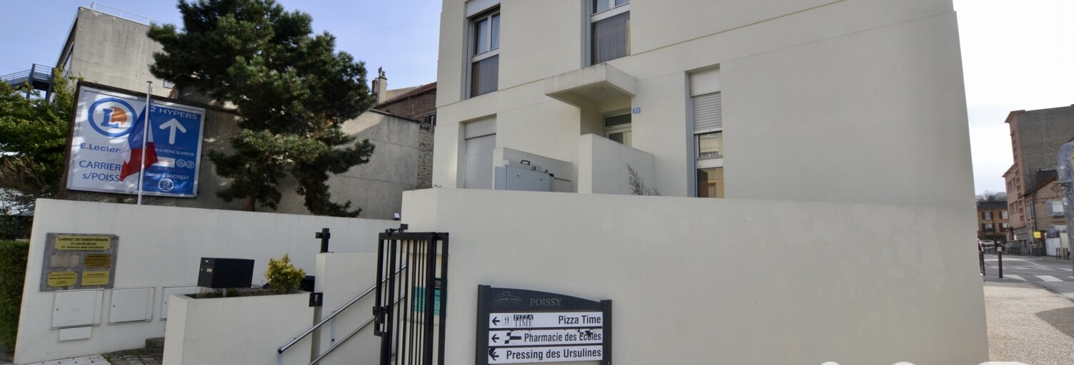 Immeuble  186 m² à vendre à Poissy (78300)