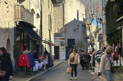 Commerce  164000 €