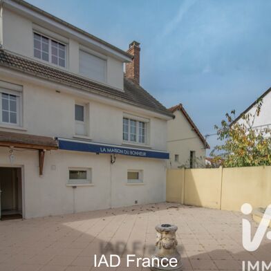 Maison 6 pièces 450000 €