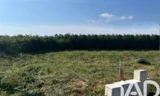 Terrain  561 m² à vendre à Saint-Michel-Chef-Chef (44730)