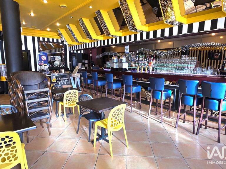 Vente Bar-brasserie 150 m&sup2; — photo 1