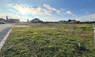 Terrain  575 m² à vendre à Dolomieu (38110)