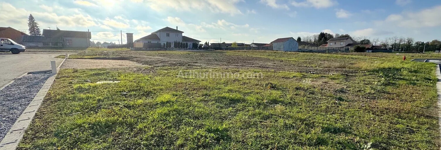 Terrain  575 m² à vendre à Dolomieu (38110)