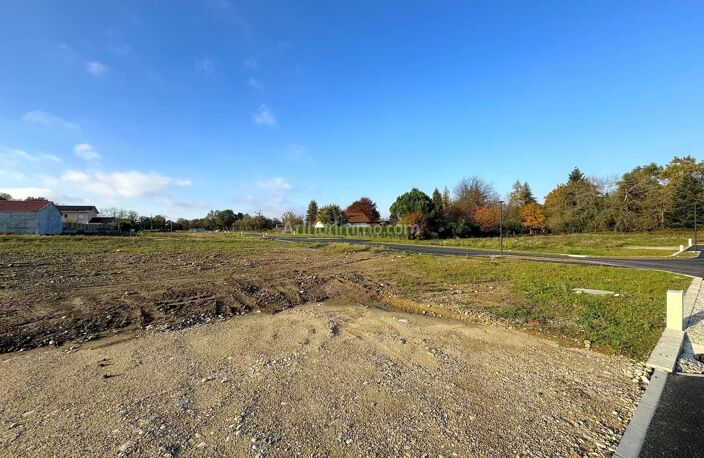 Terrain 575 m² - 10 min LA TOUR-DU-PIN — photo 2