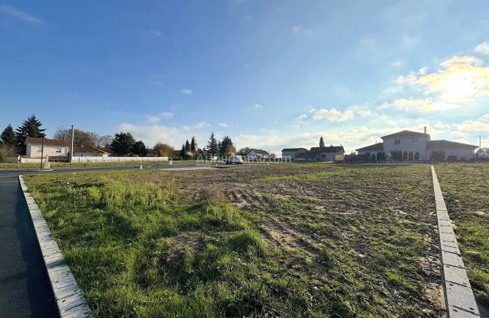 Terrain 575 m² - 10 min LA TOUR-DU-PIN — photo 3