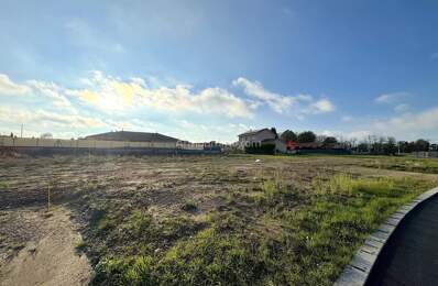 Terrain 523 m² - 5 min MORESTEL — photo du bien