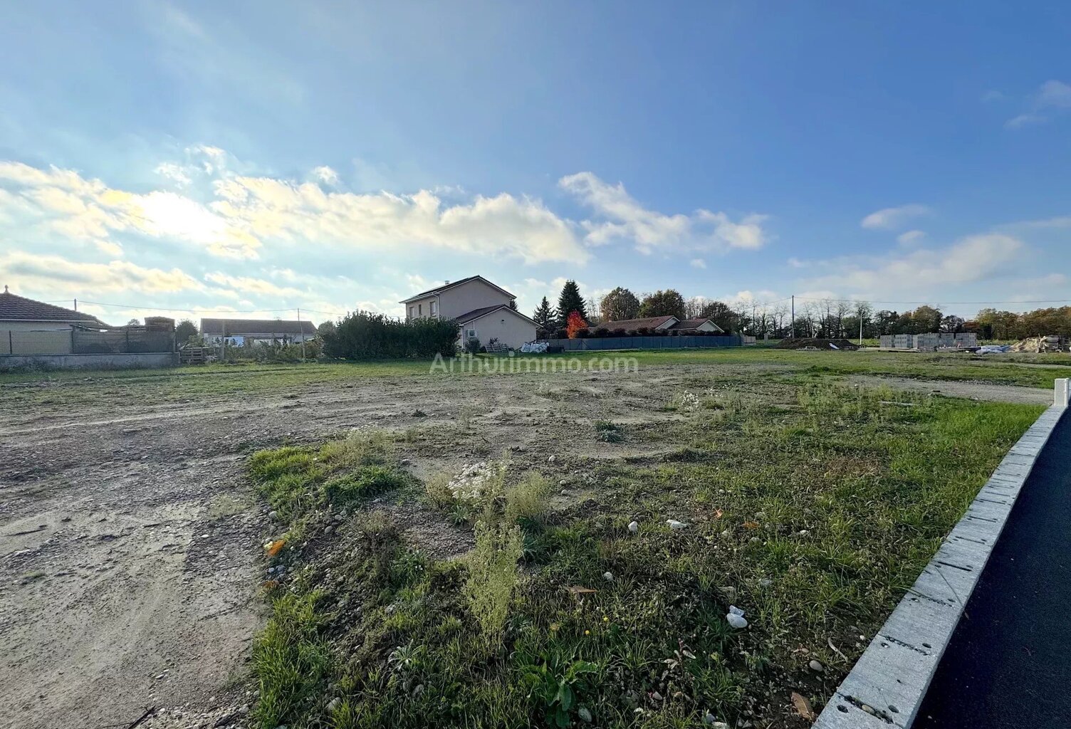 Terrain 521 m² - St-Sorlin-de-Morestel — photo 1