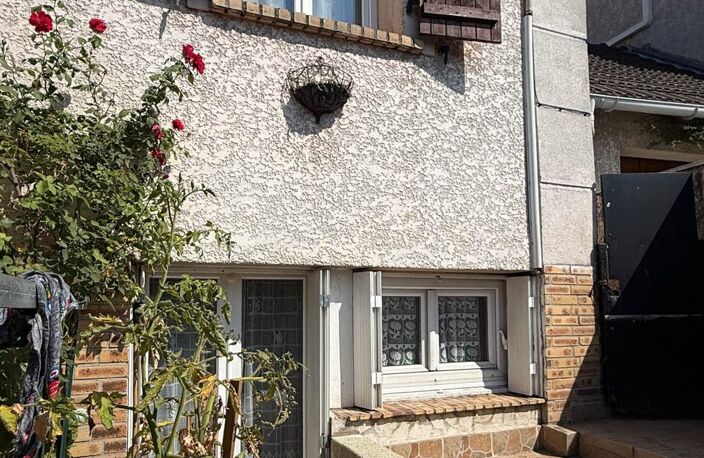 Vente Maison/villa 6 pièces — photo 2