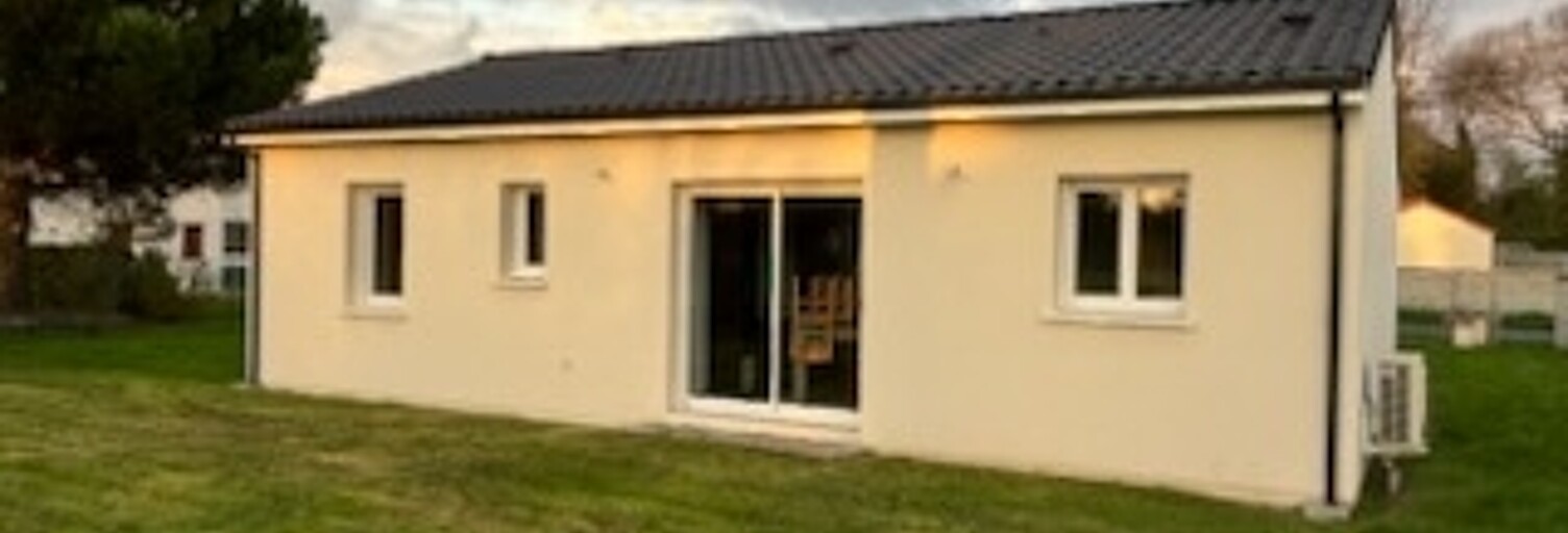 Maison 3 Pièces 83 m² à vendre à Les Peintures (33230)