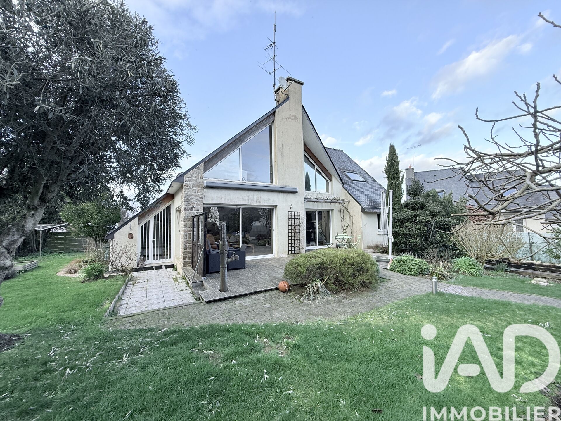 Theix-Noyalo - 162m² - 9p. - 7ch.