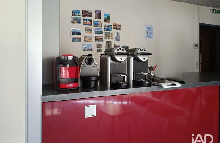 Vente Bureaux 750 m&sup2; — photo 2