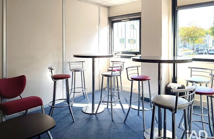 Vente Bureaux 750 m&sup2; — photo 3