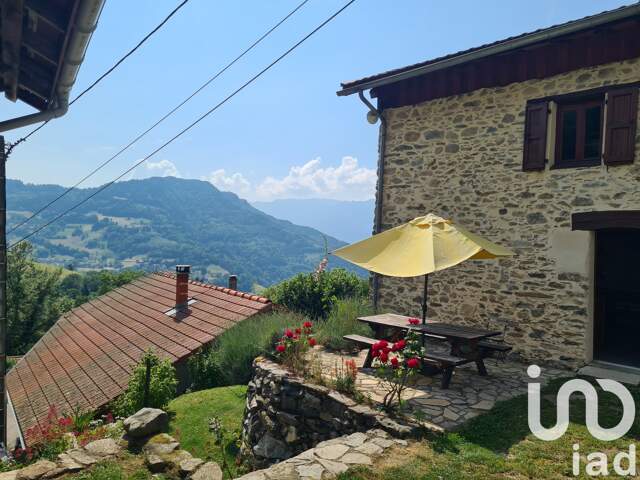 Vente Maison de village 8 pièces — photo du bien