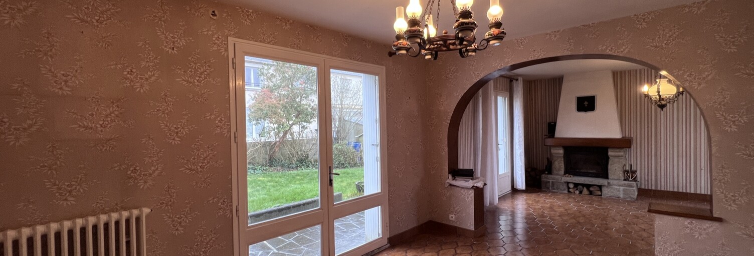 Maison 5 Pièces 101 m² à vendre à Saint-Martin-des-Champs (29600)