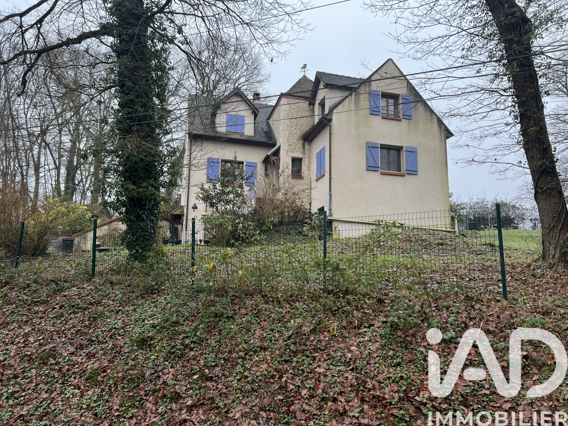 St-Hilaire-Les-Andresis - 165m² - 7p.