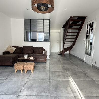 Maison 5 pièces 279900 €