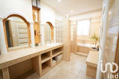 Maison 10 pièces 416000 €
